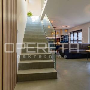 Prodaja, Stan, Centar, Centar, 3s, 153m2