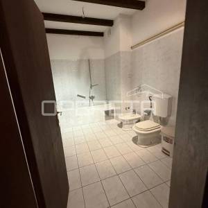 Prodaja, Stan, Centar, Centar, 4s, 231m2