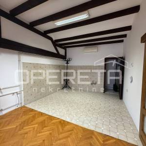 Prodaja, Stan, Centar, Centar, 4s, 231m2