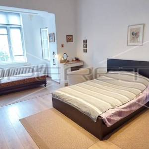 Prodaja, Stan, Centar, Marulićev trg, 4s, 155m2