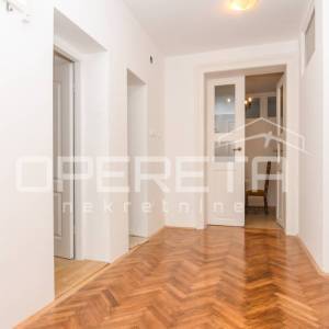 Prodaja, Stan, Centar, Trg Petra Zrinskog , 2s, 61m2