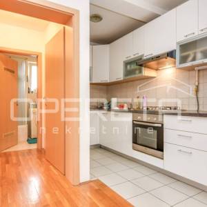 Prodaja, Stan, Sesvetski Kraljevec, Radnička ulica, 2s, 68m2