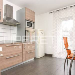 Prodaja, Stan, Sisak, Hrvatskog narodnog preporoda 40, 2s, 62m2