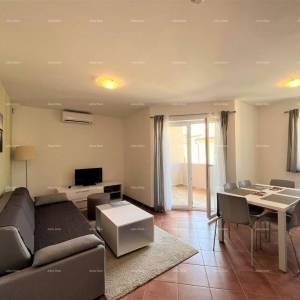 Prodaja stana na vrhunskoj lokaciji, Medulin! Pošesi, naselje na samoj obali mora.