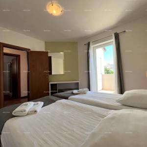 Prodaja stana na vrhunskoj lokaciji, Medulin! Pošesi, naselje na samoj obali mora.