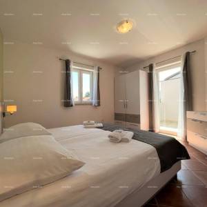 Prodaja stana na vrhunskoj lokaciji, Medulin! Pošesi, naselje na samoj obali mora.