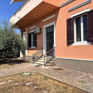 Prodaja stana sa pogledom na more, Umag!