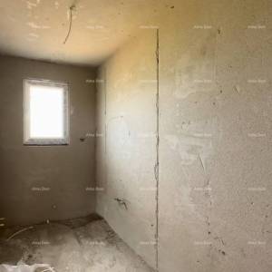 Prodaja stana u novogradnji, Peroj!