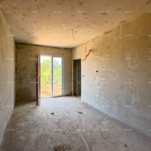 Prodaja stana u novogradnji, Peroj!