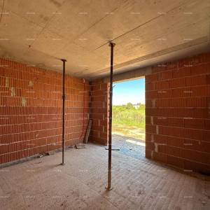 Prodaja stanova u novogradnji s parkirnim mjestom - 500 m od mora – Barbariga!