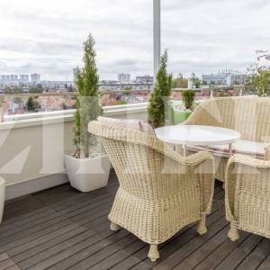 PRODAJA, TREŠNJEVKA, LUKSUZNI PENTHOUSE 270 M2 + TERASE +GARAŽA 100 M2