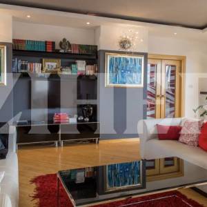 PRODAJA, TREŠNJEVKA, LUKSUZNI PENTHOUSE 270 M2 + TERASE +GARAŽA 100 M2