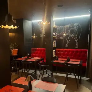 Prodaja uhodanog restoranskog poslovanja – Jadranska magistrala, Plat