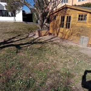 Prodaja velike stambene kuće, pogodne za investiciju, Medulin!