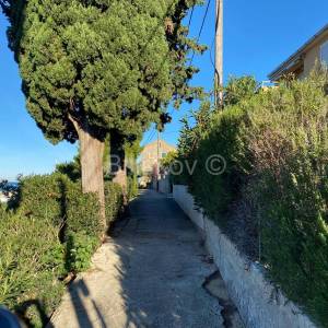 Prodaja,Preko,Otok Ošljak,kuća 87m2 prvi red do mora.