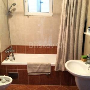 Prodaja,Pula,komforan trosobni stan površine 85,86 m2 na 2.katu zgr. 