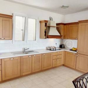 Prodaja,Pula,komforan trosobni stan površine 85,86 m2 na 2.katu zgr. 