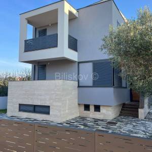 Prodaja,vila s pogledom na more,Sukošan