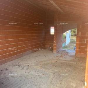 Prodaje se kuća s apartmanima u ROH-BAU fazi – Medulin