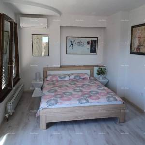 Prodaje se lijepa kuća, blizu mora u Umagu