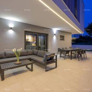 Prodaje se moderna Vila sa bazenom, Svetvinčenat