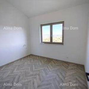 Prodaje se samostojeća kuća, 169 m2, s bazenom, Marčana