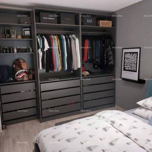 Prodaje se stan 90m2 sa konobom i vrtom, Novigrad