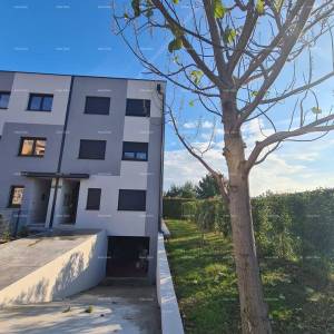 Prodaje se stan u Puli