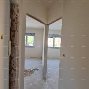 Prodaje se stan u Puli