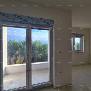 Prodaje se stan u Puli