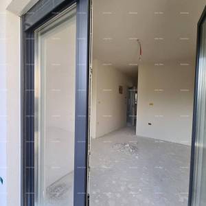 Prodaje se stan u Puli