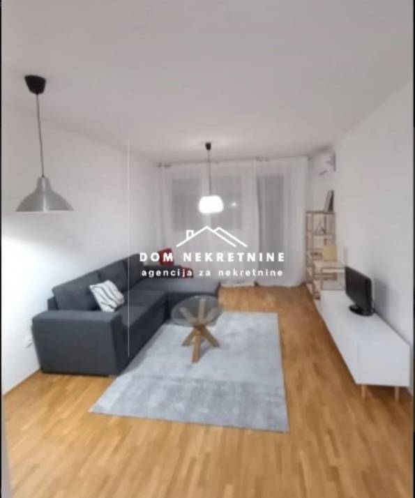 PRODAJE SE STAN U ZAGREBU PEŠČENICA