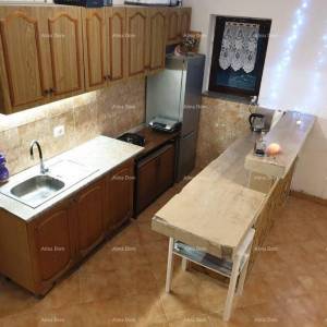 Prodaje se trosobni stan, 50m2 u Umagu