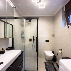 Prodajemo kompletno renoviran stan u Dugoj Uvali!