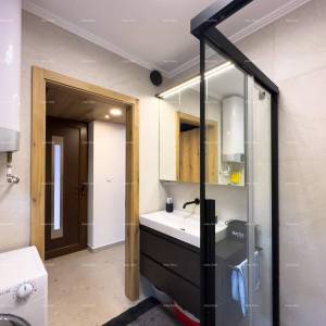 Prodajemo kompletno renoviran stan u Dugoj Uvali!