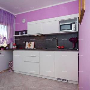 Prodajemo kuću, blizina uvale Cuve, s dodatnim objektima.