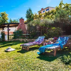 Prodajemo kuću, blizina uvale Cuve, s dodatnim objektima.