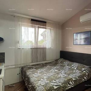 Prodajemo kuću sa više apartmana i bazenom. Pula Veli vrh.