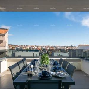 Prodajemo prekrasnu vilu s pogledom na more!Medulin!