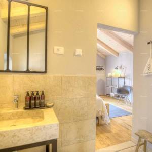 Prodajemo prelijepu kuću u idiličnom selu, u srcu Istre.