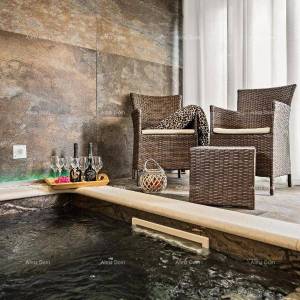 Prodajemo prelijepu vilu u Rovinju.