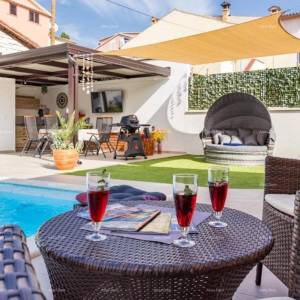 Prodajemo prelijepu vilu u Rovinju.