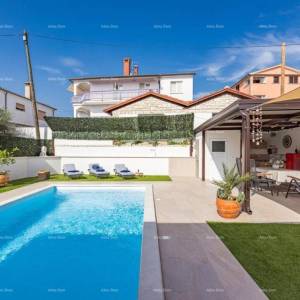 Prodajemo prelijepu vilu u Rovinju.