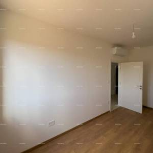 Prodajemo stan s parkirnim mjestom u novoj zgradi,  u Barbanu.