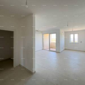 Prodajemo stan s parkirnim mjestom u novoj zgradi,  u Barbanu.