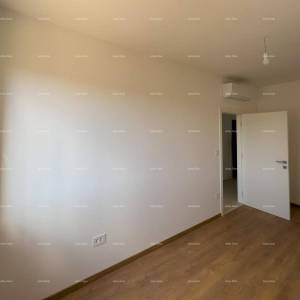 Prodajemo stan s parkirnim mjestom u novoj zgradi,  u Barbanu.