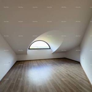 Prodajemo stan sa prelijepim pogledom na more! Premantura!