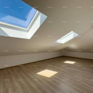 Prodajemo stan sa prelijepim pogledom na more! Premantura!