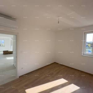 Prodajemo stan sa velikim vrtom i parkirnim mjestom, Barban!