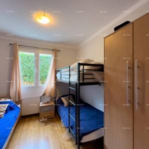 Prodajemo stan sa vrtom na odličnoj lokaciji, Pula. Valdebek